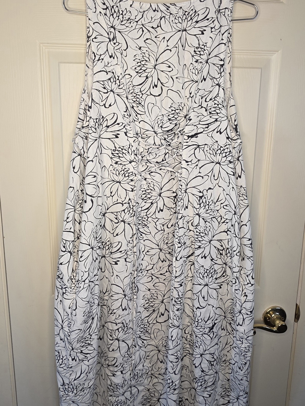 Old Navy White Maxi Dress with Black Floral Print - Picture 3 of 5
